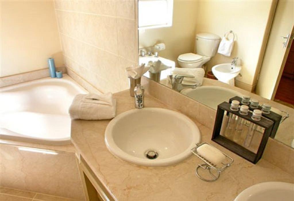 Beachside Villa & Penthouse Cidade Do Cabo Quarto foto